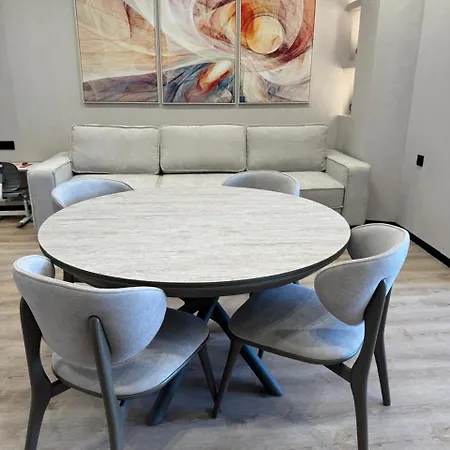 Apartment лагуна- жк магнит